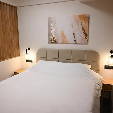Gmluxuryapartments 2 * Larissa