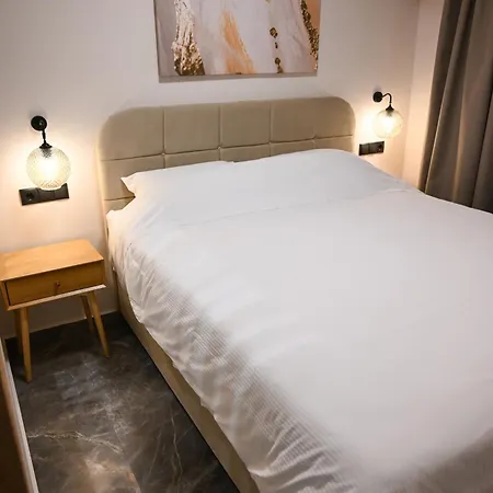 Gmluxuryapartments 2 Lejlighed Larissa