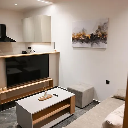 Gmluxuryapartments 2 * Larissa
